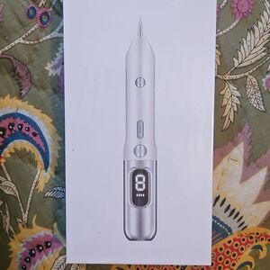 New Sealed Pack Beauty mole Removal Sweep Spot Pen